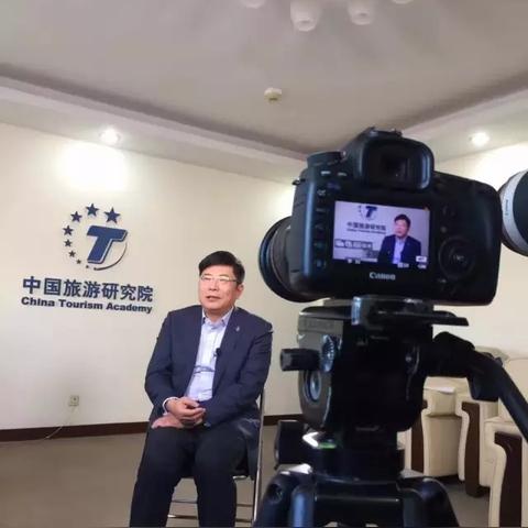 (旅游业做什么赚钱)旅者之憩：探讨旅游业中最赚钱的领域和策略是什么？