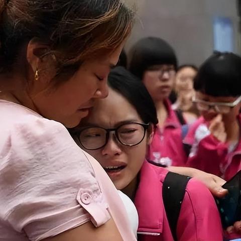 (放学等我哦全文免费阅读)放学等我txt电子书在线阅读，无需等待，随时随地尽情阅读