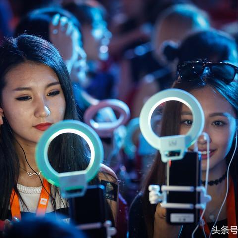 (点击进入下一页 uc,探索更多精彩内容)点击进入下一页 Uc，探索更多精彩内容！